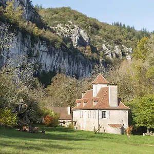 la-maison-de-ganil-saint-cirq-lapopie.midi-pyreneeshotels.com/