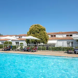 appartcity-confort-cannes-mandelieu-la-napoule.fr-provencehotel.com/
